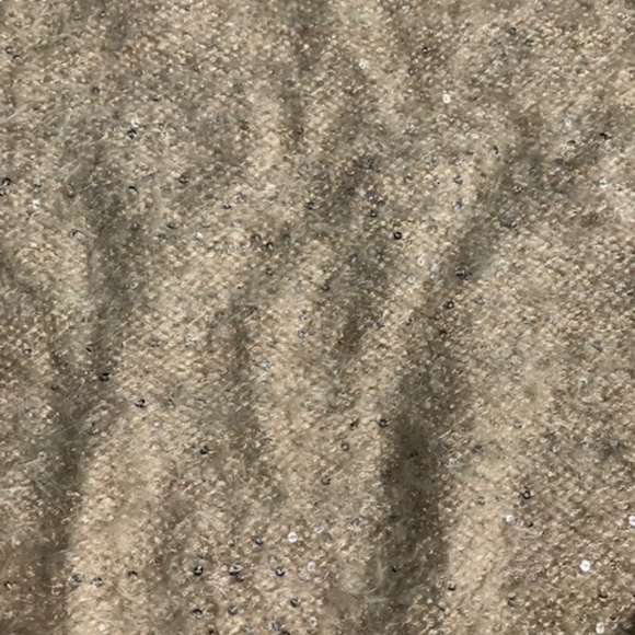 NUAGE, Cream Sequin Fuzzy Sweater, size Large - Picture 6 of 6